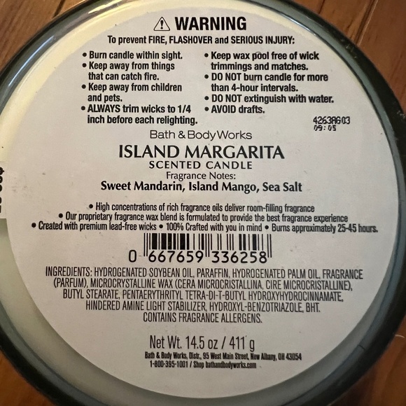Bath & Body Works*Island Margarita*Sweet Mandarin Island Mango 3 Wick Candle NEW - Picture 2 of 3